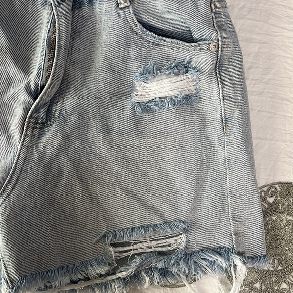 Light Blue Denim Shorts - Size M - Picture 4 of 6